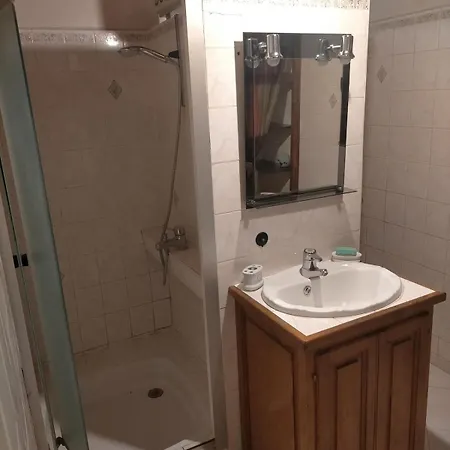 Vivre En Garrigue Apartmán Boucoiran-et-Nozières
